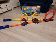 Zestaw hot wheels wyrzutnia pętle