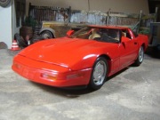 Chevrolet Corvette C3 Maisto bez pudła 1:18