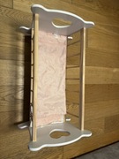 Drewniana kołyska dla lalek