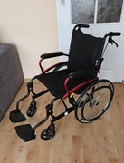 Lekki wózek inwalidzki aluminiowy składany - czerwony