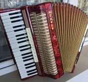 Akordeon Hohner Verdi III 120 basów 