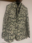 Garnitur męski z krawatem 