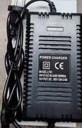Ładowarka do hulajnogi elektrycznej 1,6-2,0A 