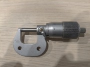 Mikrometr japoński Mitutoyo 0 - 25 mm dokładność 0,01 mm polska instrukcja