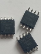 Mikrokontroler Atmel TINY13V smd