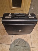 Kufer lotniczy czarny