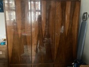 Szafa drewniana w politurowana