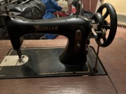 Maszyna do szycia Naumann Singer