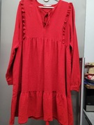 Czerwona nowa sukienka