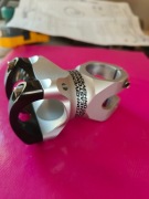 Mostek Easton Heven 31.8