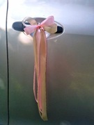 Śliczne podwójne kokardki dekoracja samochodu na ślub 4 sztuki roz zlote