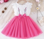 Piękna sukienka na letnie okazję 