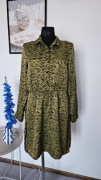 Sukienka primark kolor zgniła zieleń zwierzęcy print rozmiar S/M