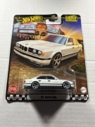Hot Wheels Premium '91 BMW M5