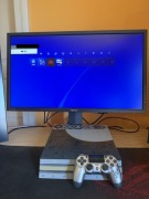 Konsola SONY PlayStation 4 Pro 1TB + Gra God of War (Edycja specjalna)