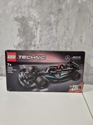 Zestaw Lego Technic 42165 auto wyścigowe Mercedes 
