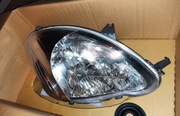 Lampa reflektor TYC prawy przedni Toyota Yaris I 03-05 polift 
