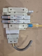 Wyspa Zaworowa SMC SV2000 | 2x SV2400-5FU + Płyta | Stan Idealny