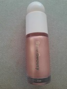 Rare Beauty rozswietlacz 15 ml odcień Mesmerize