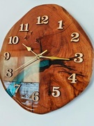 Zegar ścienny z żywicy i dębu. Prezent