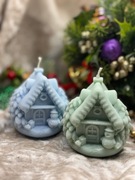 Piękna świeca  świeczka świąteczny domek bombka