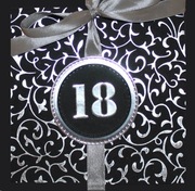 Kartka na 18 urodziny osiemnastkę czarna srebrna dla chłopaka elegancka