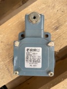 Wyłącznik krańcowy Pizzato elettrica