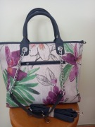 UNIWERSALNA TOREEBKA W KWIATY