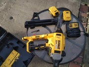 Gwoździarka DeWalt DCN890P2
