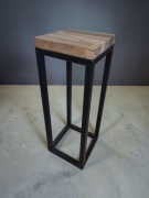 KWIETNIK STOJĄCY STAL+DREWNO ORZECH styl industrialny Stalowyart