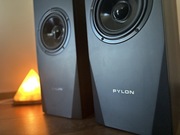 Pylon Saphire 25 orzech kolumny audio