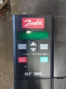 Falownik Danfoss VLT 2800 15kW uszkodzony