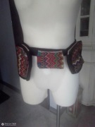 Torebka z kosmetyczką,pas na klucze,telefon itp.