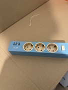 listwa zasilająca z ładowarką USB