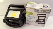 Lampa warsztatowa/robocza LED Workzone 20W 2200 lumen 5500k 230V
