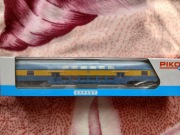 Wagon osobowy piętrowy PKP Piko