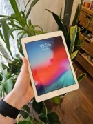 iPad Air Celullar 16gb - stan bardzo dobry | Etui w zestawie |
