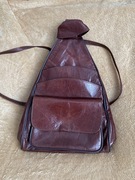 Skórzany trójkątny plecak