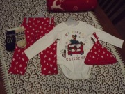 Zestaw Moje pierwsze święta R. 74 skarpet RESERVED