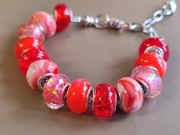 Bransoletka w pomarańczowej tonacji 