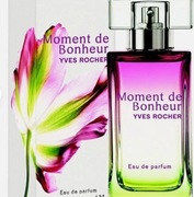 Perfuma Moment de Bonheur Yves Rocher 30 ml, róża, zafololiowana