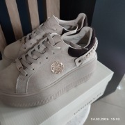 Buty sneakersy damskie skóra naturalna 37 