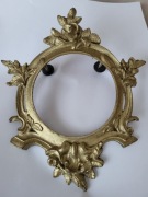 Ramka ozdobna pod mechanizm zegara kominkowego