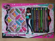 Zestaw kreatywny dla dziewczynki - koraliki, warkoczyki 