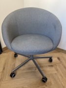 Skruvsta szare krzesło obrotowe Ikea Vissle