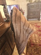 Etola kołnierz norka