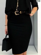Elegancka czarna spódnica ołówkowa z paskiem 