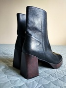 Skórzane botki na wysokim obcasie 40