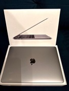 MacBook Pro 13,3
