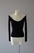 H&M czarny dzianinowy sweter off shoulder top 34 XS